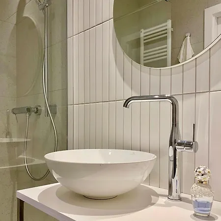 Apartament Bookowska 18 *